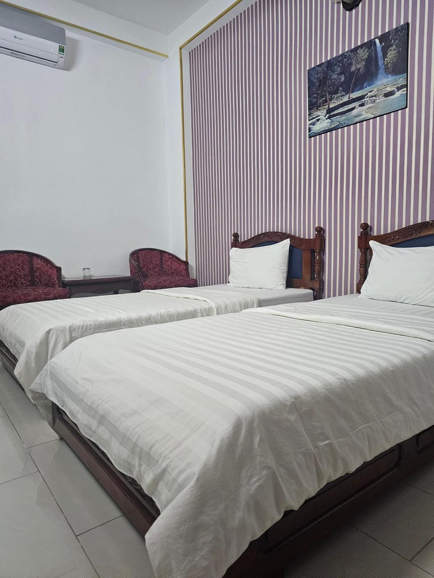 Khach San Trung Mai Hotel Cidade de Ho Chi Minh Exterior foto